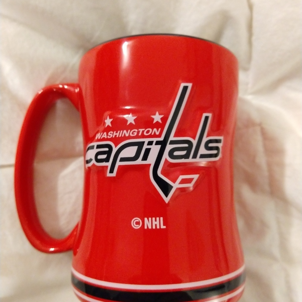 New Washington Capitals, 14 oz Sculpted Relief Mug